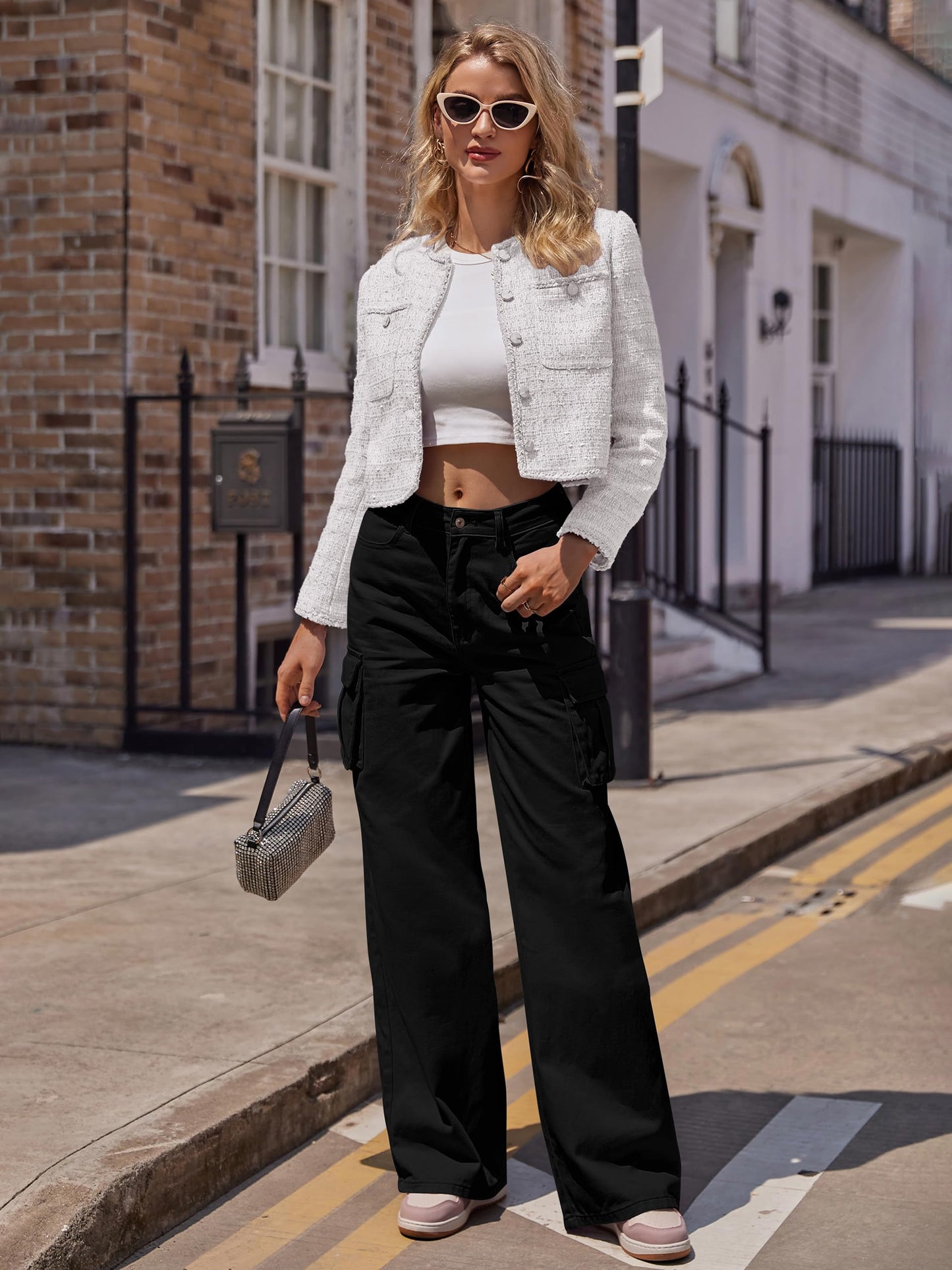 LOMMOJ Womens Cargo Jeans High Waisted Wide Leg Baggy Denim Cargo Pants Flap Pocket Y2K Streetwear Casual Trousers
