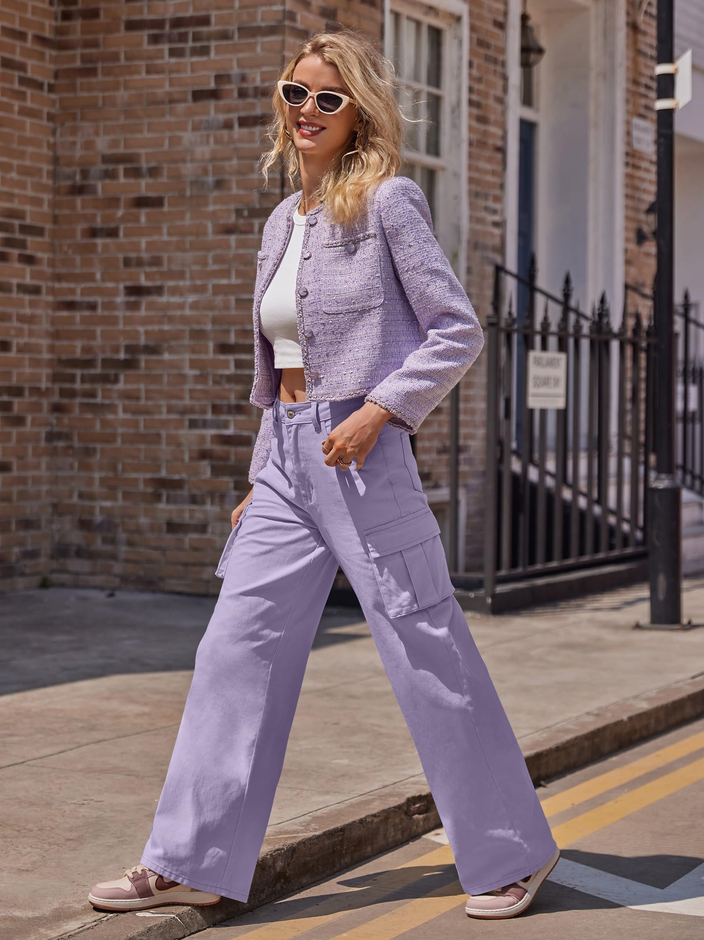 LOMMOJ Womens Cargo Jeans High Waisted Wide Leg Baggy Denim Cargo Pants Flap Pocket Y2K Streetwear Casual Trousers